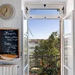 Apartamento Residenza Stoechas White *