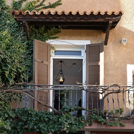 Residenza Stoechas White *