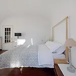 Residenza Stoechas White Appartement