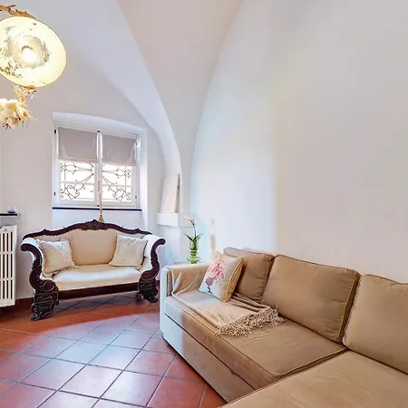 Residenza Stoechas White Albenga