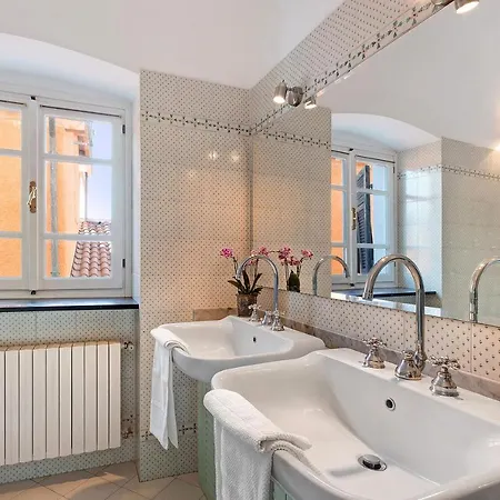 Residenza Stoechas White Albenga