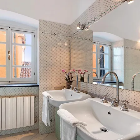 Appartement Residenza Stoechas White *